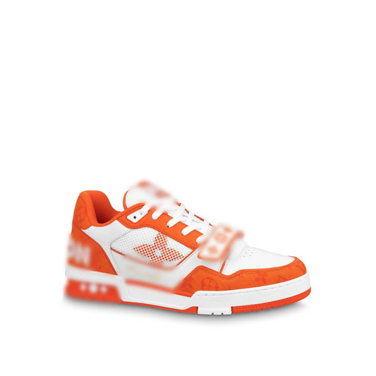 "V-L" Orange Trainer